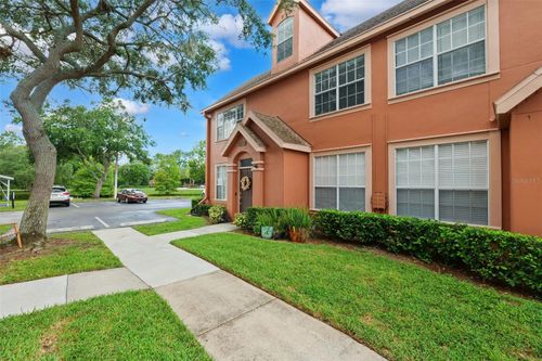 9368-9368 Lake Chase Island Way, TAMPA, FL, 33626-1932 | Card Image