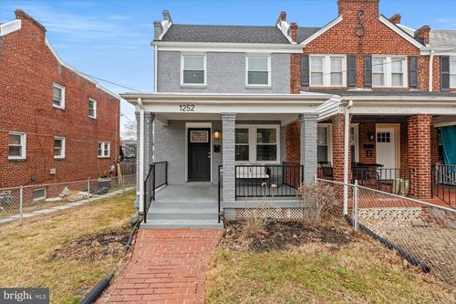 1252 Delafield Pl Ne, WASHINGTON, DC, 20017-2809 | Card Image