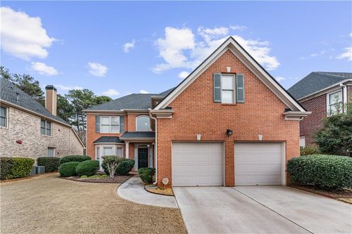 3046 Montclair Cir Se, Smyrna, GA, 30080-3797 | Card Image
