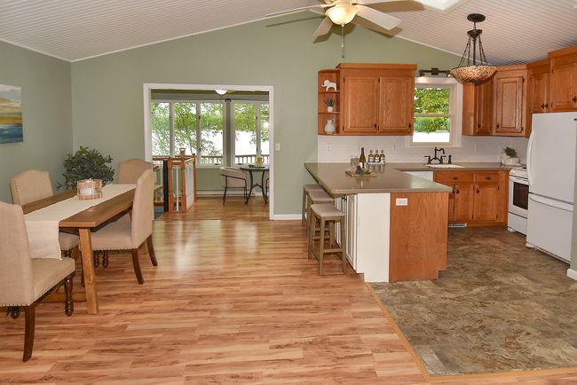 96 Avery Shrs, House other with 5 bedrooms, 5 bathrooms and null parking in Coventry CT | Image 6