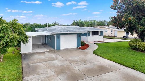 5995 Blossom Lake Dr, SEMINOLE, FL, 33772-7408 | Card Image