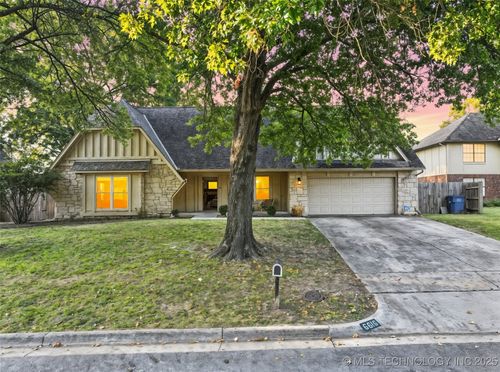 6616 89th Pl, Tulsa, OK, 74133-5011 | Card Image