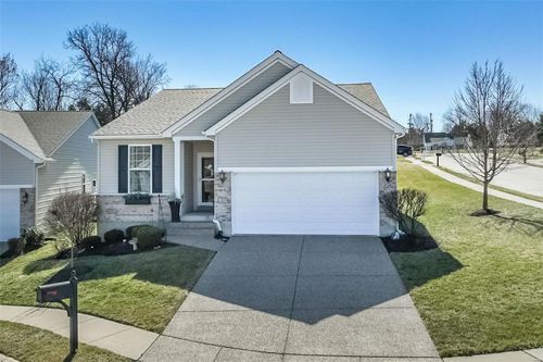 10 Silo Ridge Court, Wentzville, MO, 63385 | Card Image