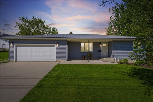 1503 G Ave, Vinton, IA, 52349-1550 | Card Image