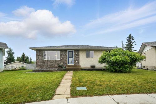 5220 52 St, Rocky Mountain House, AB, T4T1G8 | Card Image