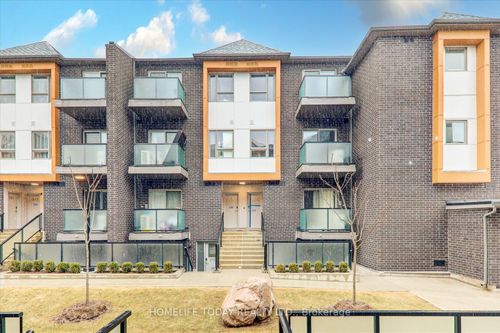 321-2787 Eglinton Ave E, Toronto, ON, M1J0B2 | Card Image