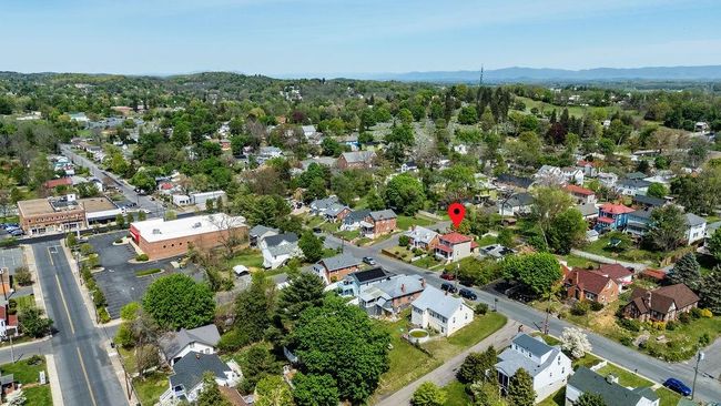 105 Austin Ave, House other with 2 bedrooms, 1 bathrooms and null parking in STAUNTON VA | Image 39