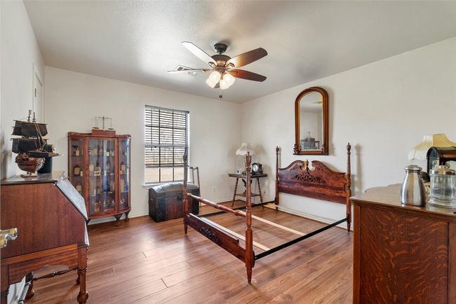 491 Herron Trl, Home with 3 bedrooms, 2 bathrooms and 8 parking in McDade TX | Image 18