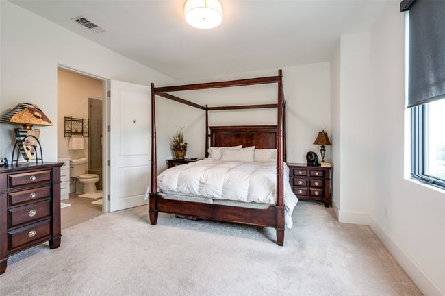 Primary bedroom with view of ensuite bath | Image 28