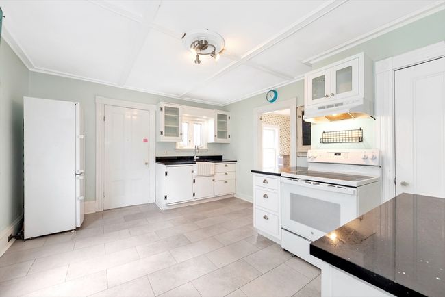 22 Lookout St, House other with 3 bedrooms, 2 bathrooms and 2 parking in Gloucester MA | Image 20