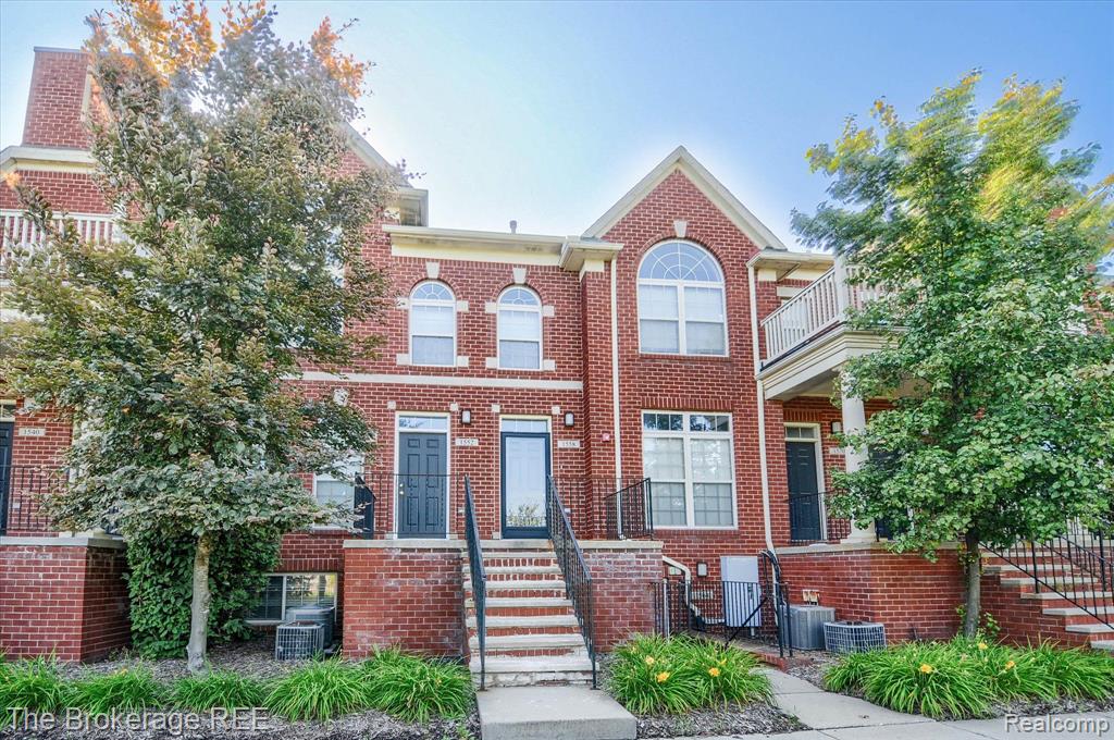 Devon Ln, Troy, MI 48084
