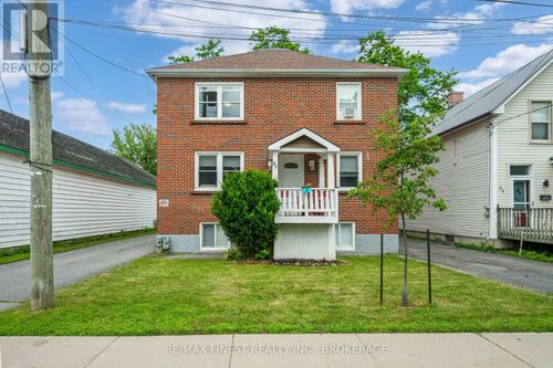80 Thomas St, Kingston, ON, K7K2E3 | Card Image