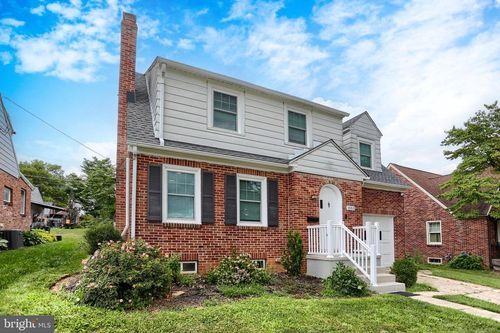 1553 Wayne Ave, YORK, PA, 17403-1241 | Card Image