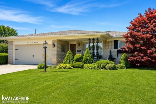 33439 Elgin Ct, Sterling Heights, MI, 48310-6091 | Card Image