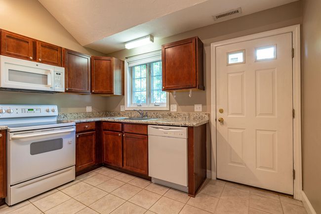 A - 45 Bog Rd, Condo with 2 bedrooms, 2 bathrooms and null parking in Concord NH | Image 7