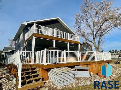 1392 S Lake Dr Drive, Watertown, SD, 57201 | Card Image