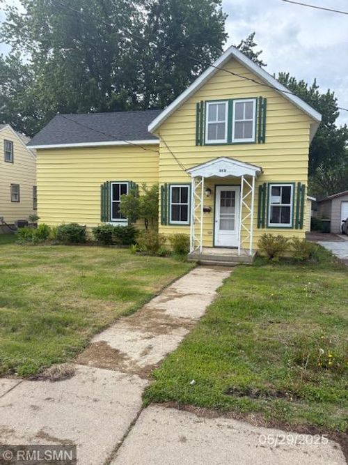 363 W Mill St, Paynesville, MN, 56362-1434 | Card Image