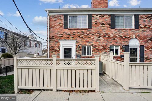 1435 N Van Dorn St, ALEXANDRIA, VA, 22304-1920 | Card Image