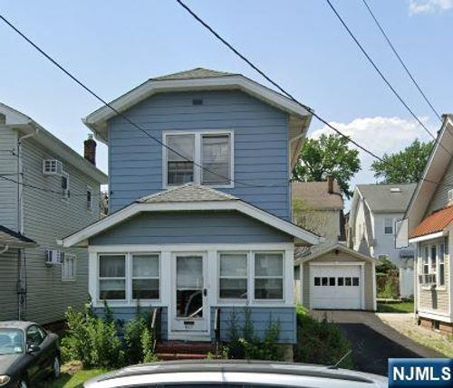 859 Devon St, Kearny, NJ, 07032-3810 | Card Image