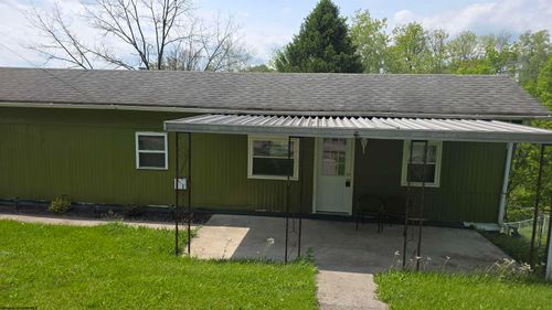 43 Agronomy Farm Rd, Morgantown, WV, 26508-4110 | Card Image
