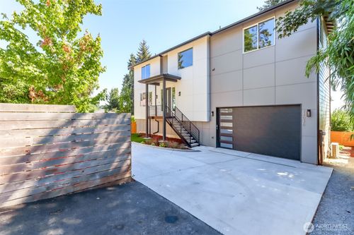14036 35th Ave S, Tukwila, WA, 98168-4010 | Card Image