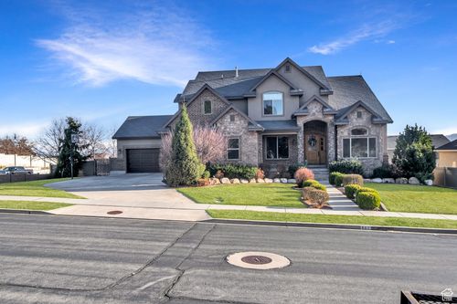 907 W Sunrise Ln, American Fork, UT, 84003-5610 | Card Image
