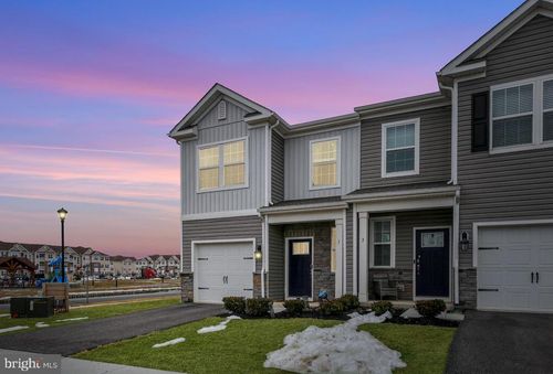 1 Nelsons Way, Westampton, NJ, 08060-5401 | Card Image