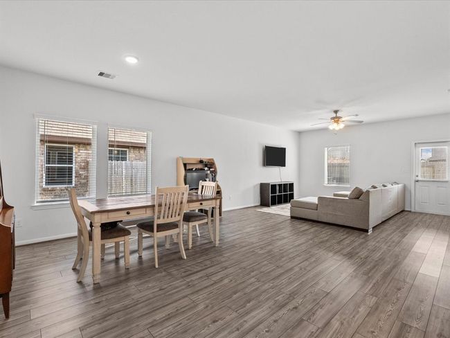 8117 Ocean Jasper Ln, House other with 4 bedrooms, 2 bathrooms and 2 parking in Texas City TX | Image 19