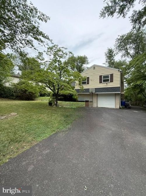 152 Church Rd, ELKINS PARK, PA, 19027-2208 | Card Image