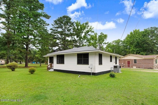 325 Bell St, House other with 3 bedrooms, 1 bathrooms and null parking in Enfield NC | Image 17