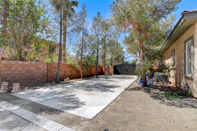 7504 Via Sistina St, House other with 3 bedrooms, 4 bathrooms and null parking in Las Vegas NV | Image 45