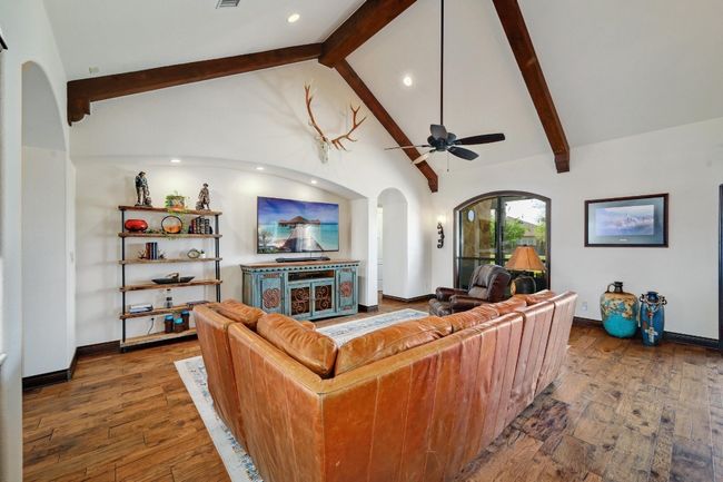 169 Silverado Dr, House other with 4 bedrooms, 3 bathrooms and 6 parking in Georgetown TX | Image 9