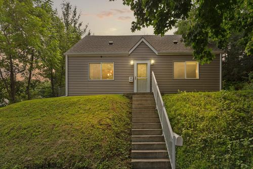 1029 Putnam Ave, Red Wing, MN, 55066-3111 | Card Image