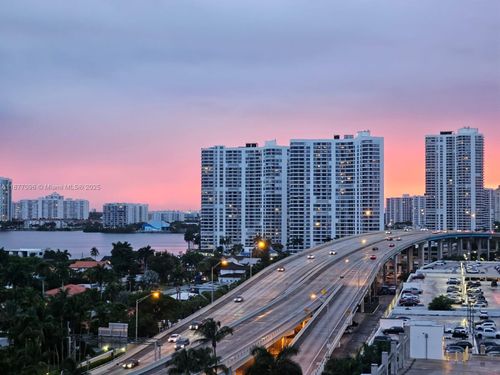 1036-19201 Collins Ave, Sunny Isles Beach, FL, 33160-2202 | Card Image