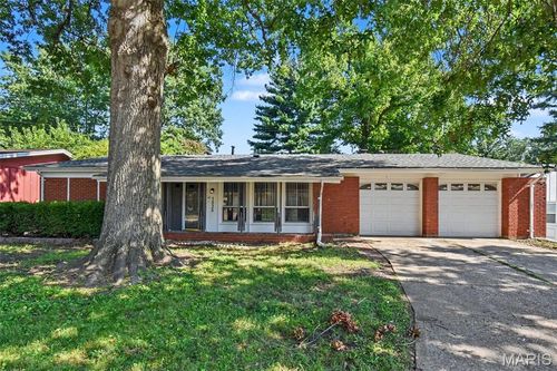 1535 Surf Side Dr, Saint Louis, MO, 63138-2342 | Card Image