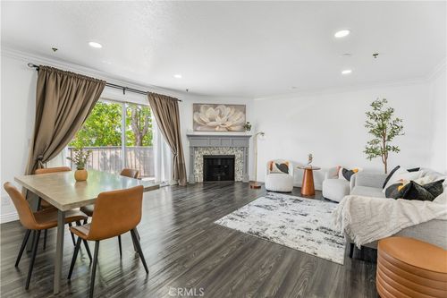 apt-104-1100 Euclid Ave, Long Beach, CA, 90804-4051 | Card Image