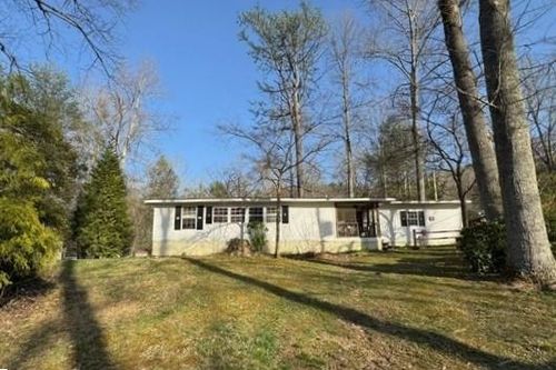 123 Leisure Woods Ln, Hiawassee, GA, 30546-5076 | Card Image