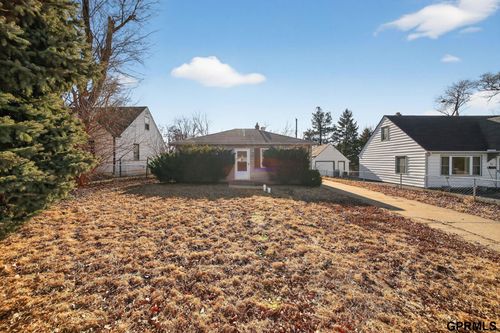 409 W 30th Ave, Bellevue, NE, 68005-5509 | Card Image