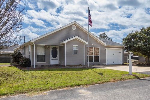250 Terrance Ln, Mary Esther, FL, 32569-3428 | Card Image
