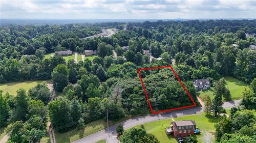 611 34th Ave E, Tuscaloosa, AL, 35404-3331 | Card Image