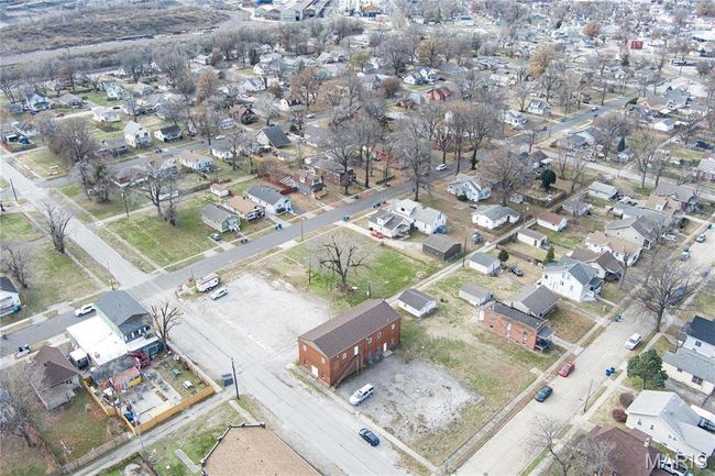 2334 E 25 Th St, House other with 0 bedrooms, 0 bathrooms and null parking in Granite City IL | Image 9