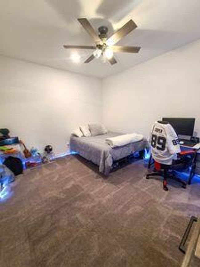 pic 30 | Image 32