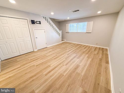 apt-110-10703 Hampton Mill Ter, ROCKVILLE, MD, 20852-5449 | Card Image