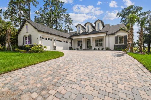 6470 Summit View Dr, BROOKSVILLE, FL, 34601-6579 | Card Image