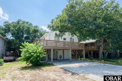 2028 Smithfield St, Kill Devil Hills, NC, 27948-9202 | Card Image