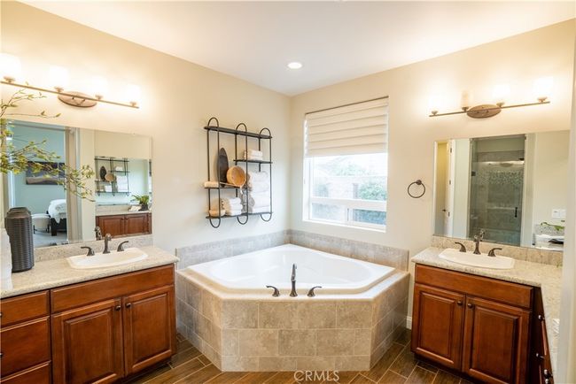 Primary Bath | Image 18