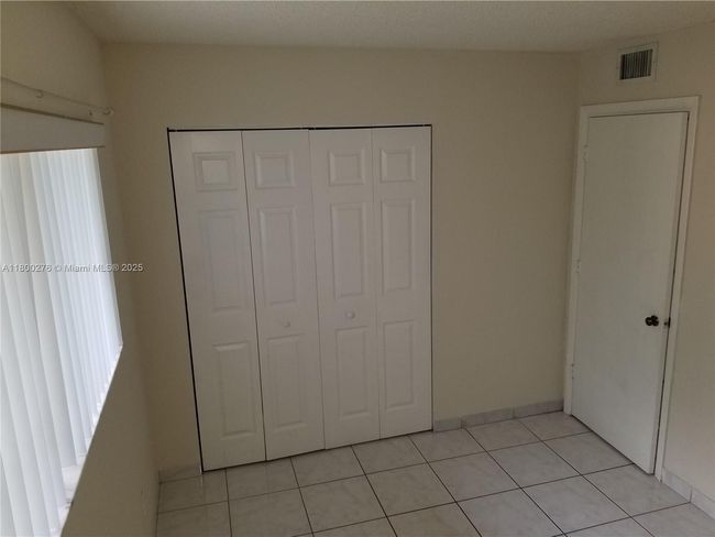 APT-402 - 8560 N Sherman Cir, Condo with 2 bedrooms, 2 bathrooms and null parking in Miramar FL | Image 15