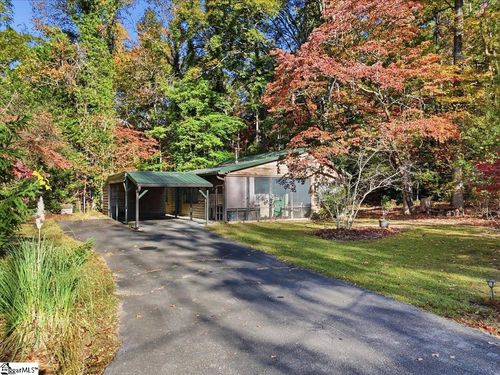 1072 Cleo Chapman Highway, Sunset, SC, 29685 | Card Image
