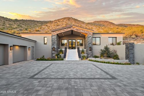 11520 E Dreyfus Ave, Scottsdale, AZ, 85259-2525 | Card Image