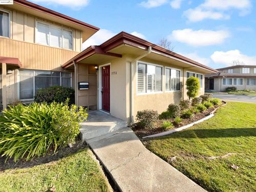 unit-a-1555 Day Ave, San Mateo, CA, 94403-1932 | Card Image